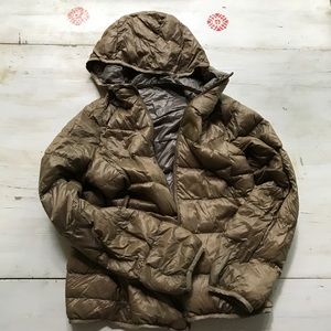 UNIQLO puffer jacket